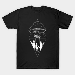 UFO mushroom kidnaps mushroom picker T-Shirt